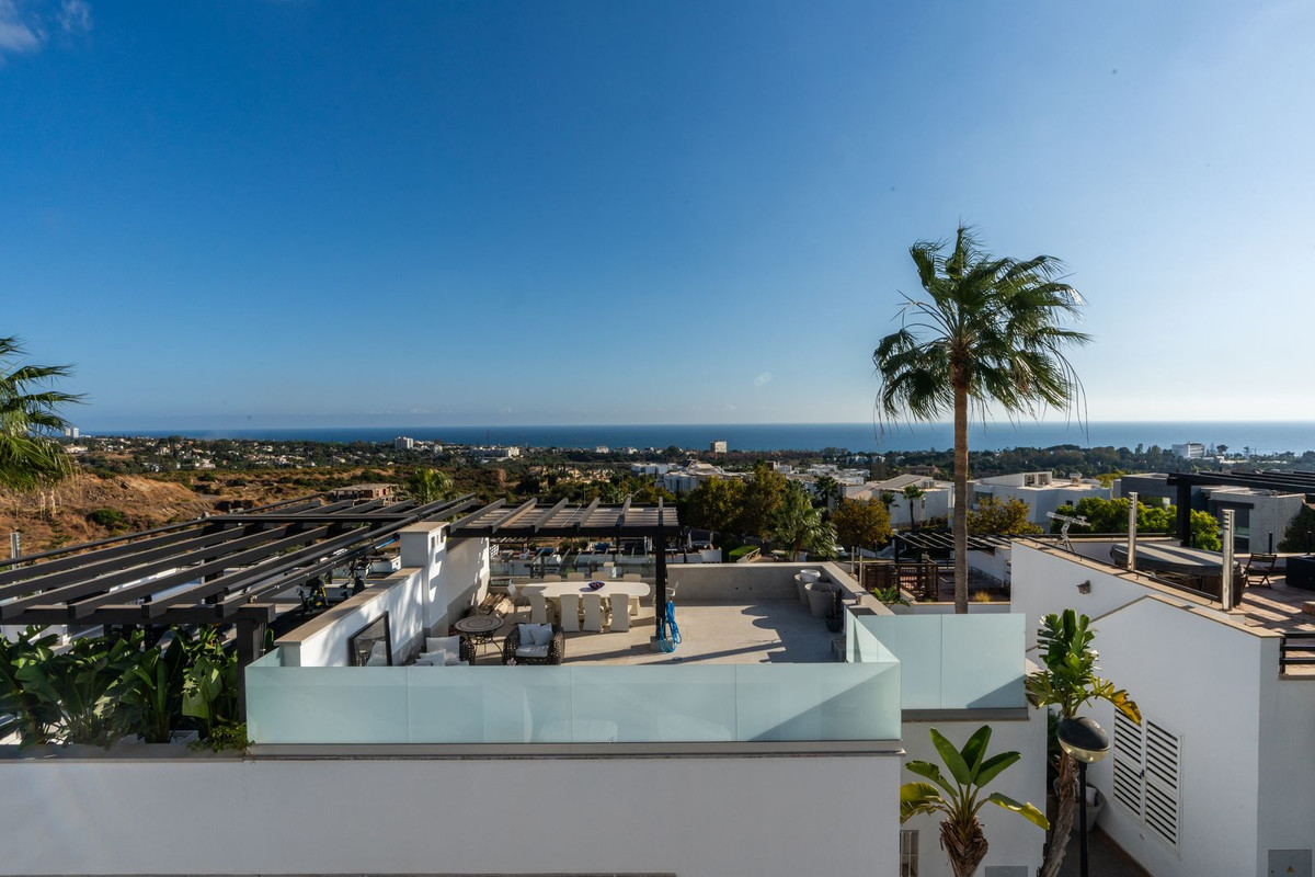 Te koop Duplexwoning Costa Del Sol Santa Clara € 795.000,-