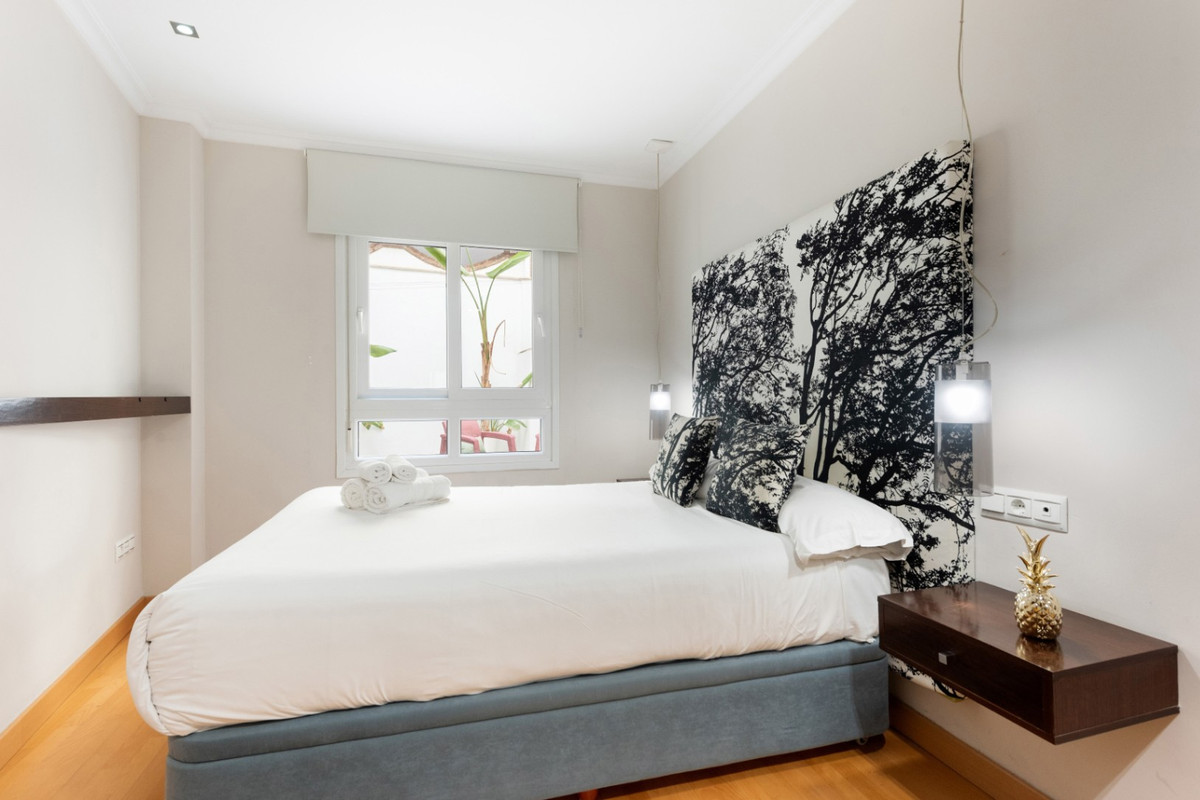 Te koop Middle Floor Apartment Costa Del Sol Málaga € 425.000,-