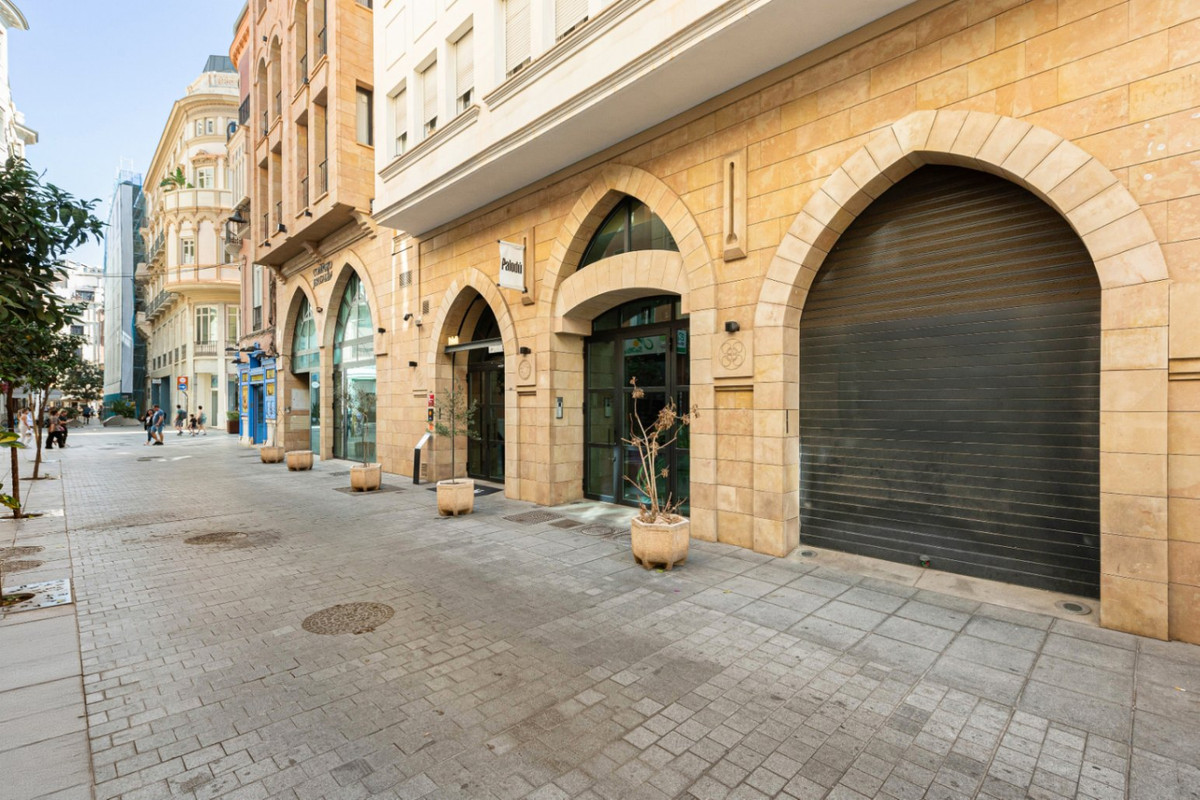 Te koop Middle Floor Apartment Costa Del Sol Málaga € 425.000,-