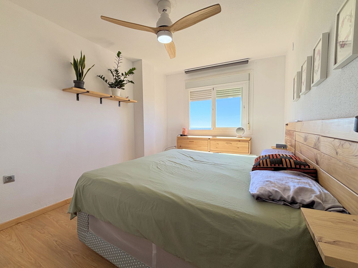Te koop Middle Floor Apartment Costa Del Sol Estepona € 380.000,-