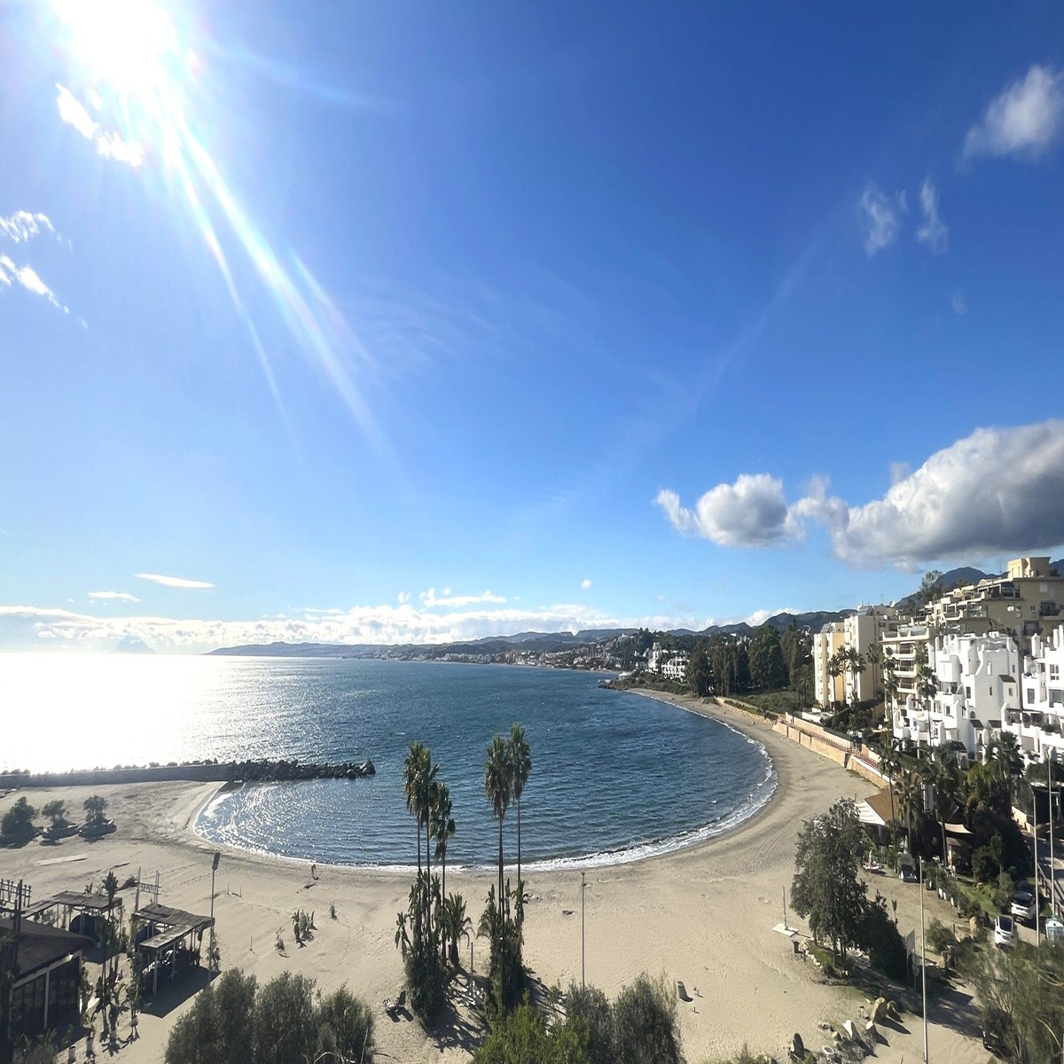 Te koop Middle Floor Apartment Costa Del Sol Estepona € 380.000,-
