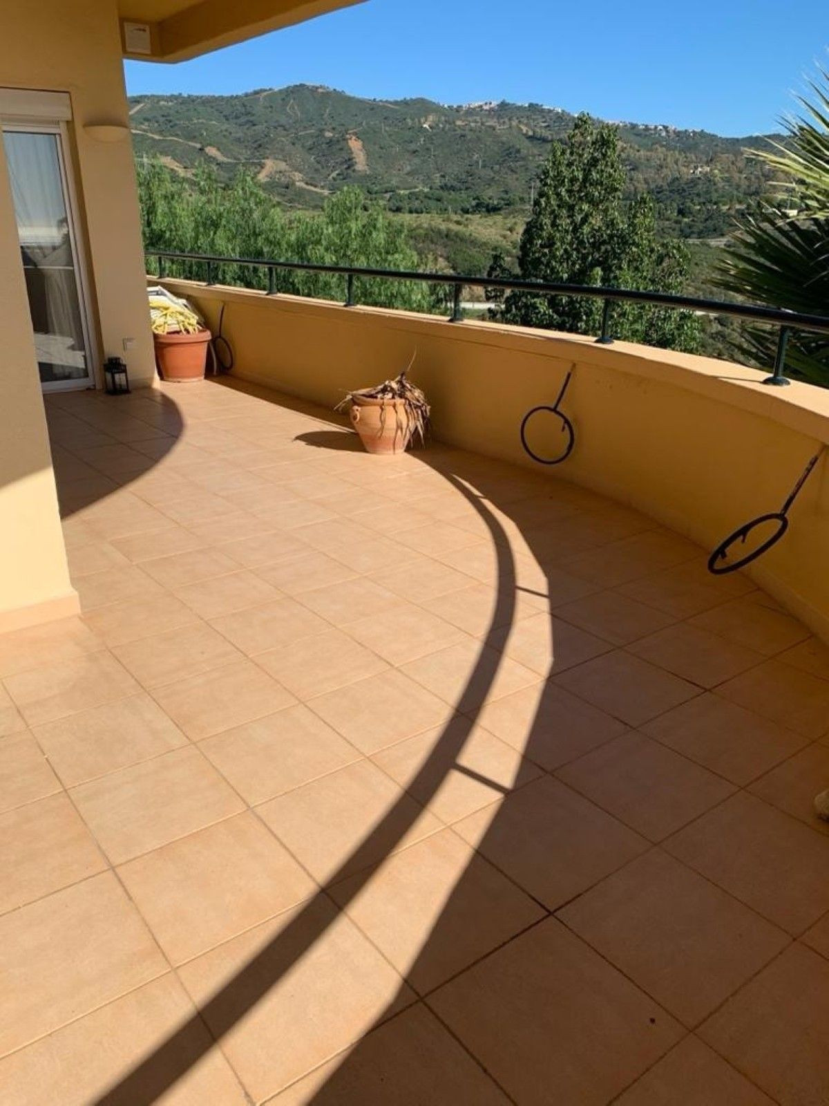 Te koop Middle Floor Apartment Costa Del Sol Elviria € 505.000,-