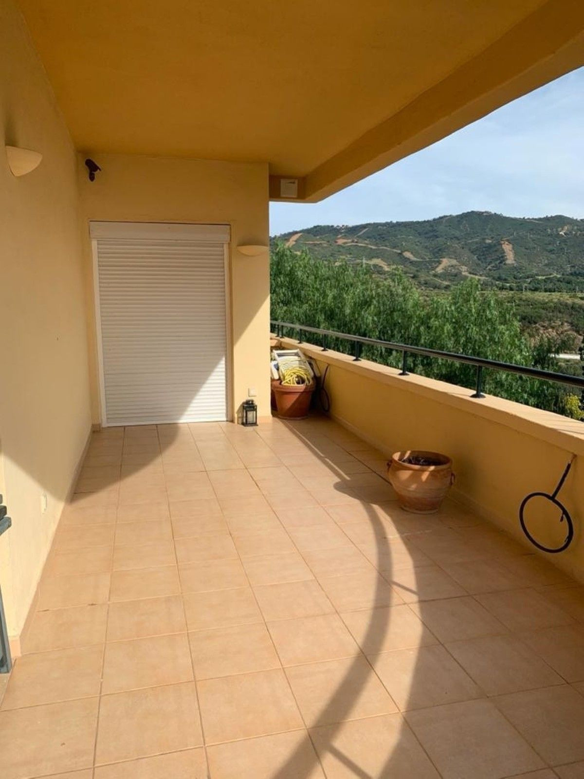 Te koop Middle Floor Apartment Costa Del Sol Elviria € 505.000,-