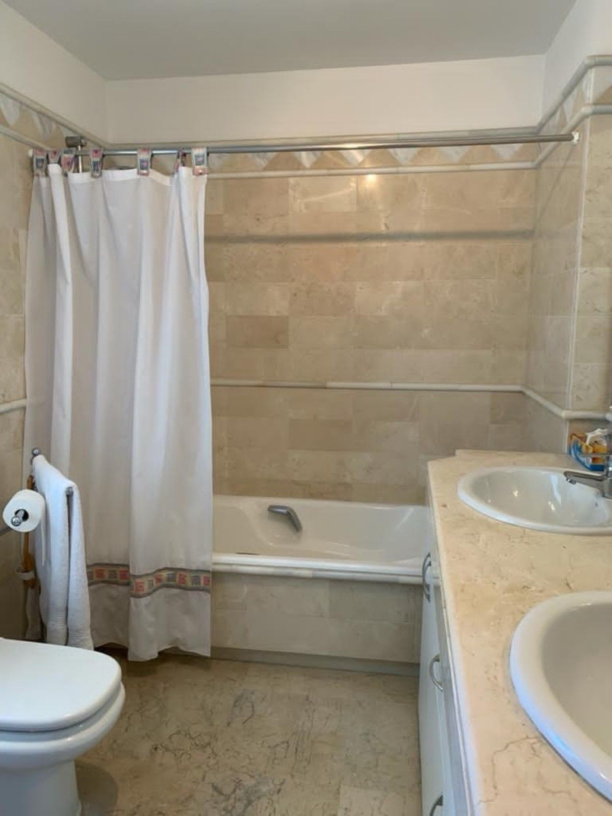 Te koop Middle Floor Apartment Costa Del Sol Elviria € 505.000,-