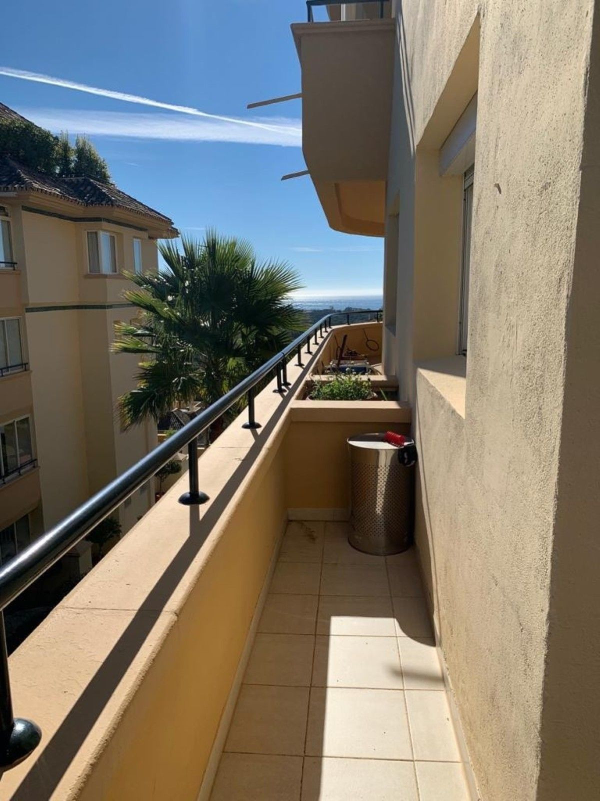 Te koop Middle Floor Apartment Costa Del Sol Elviria € 505.000,-