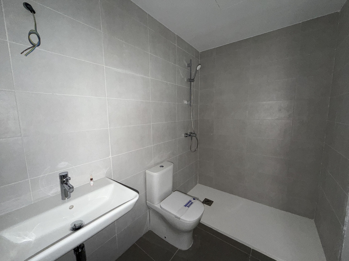 Te koop Middle Floor Apartment Costa Del Sol Estepona € 475.000,-