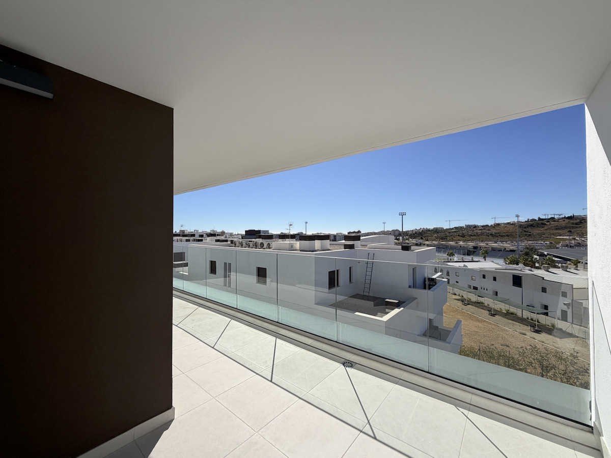 Te koop Middle Floor Apartment Costa Del Sol Estepona € 475.000,-