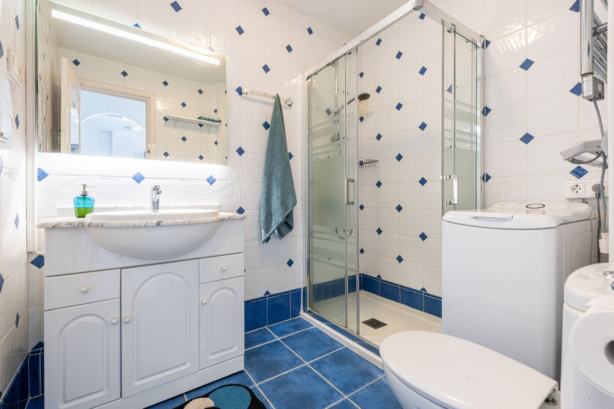 Te koop Middle Floor Apartment Costa Del Sol Riviera Del Sol € 335.000,-