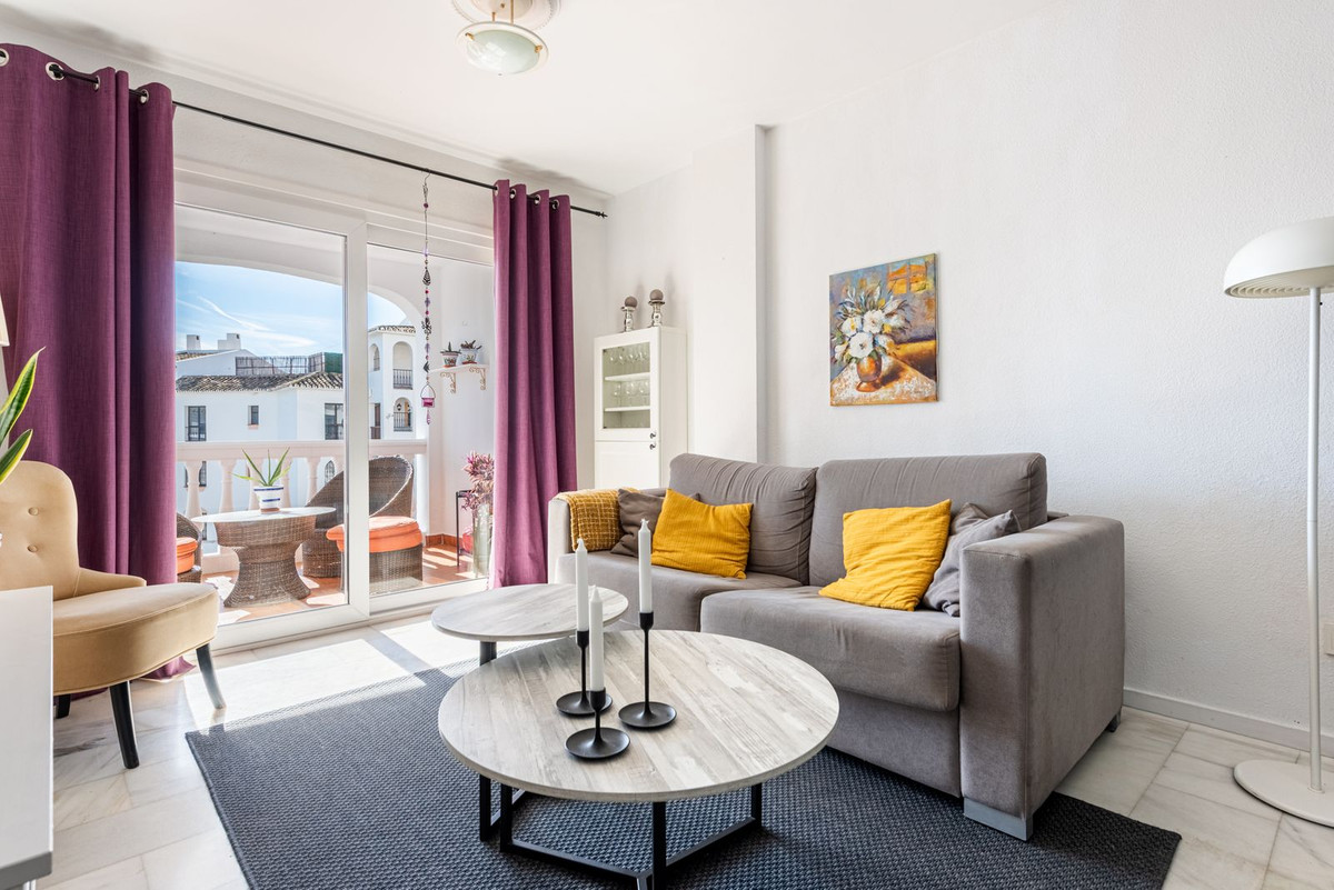 Te koop Middle Floor Apartment Costa Del Sol Riviera Del Sol € 335.000,-