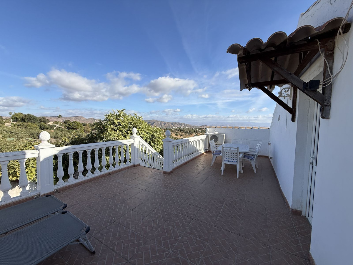 Te koop Finca - Cortijo Costa Del Sol Alhaurín De La Torre € 595.000,-