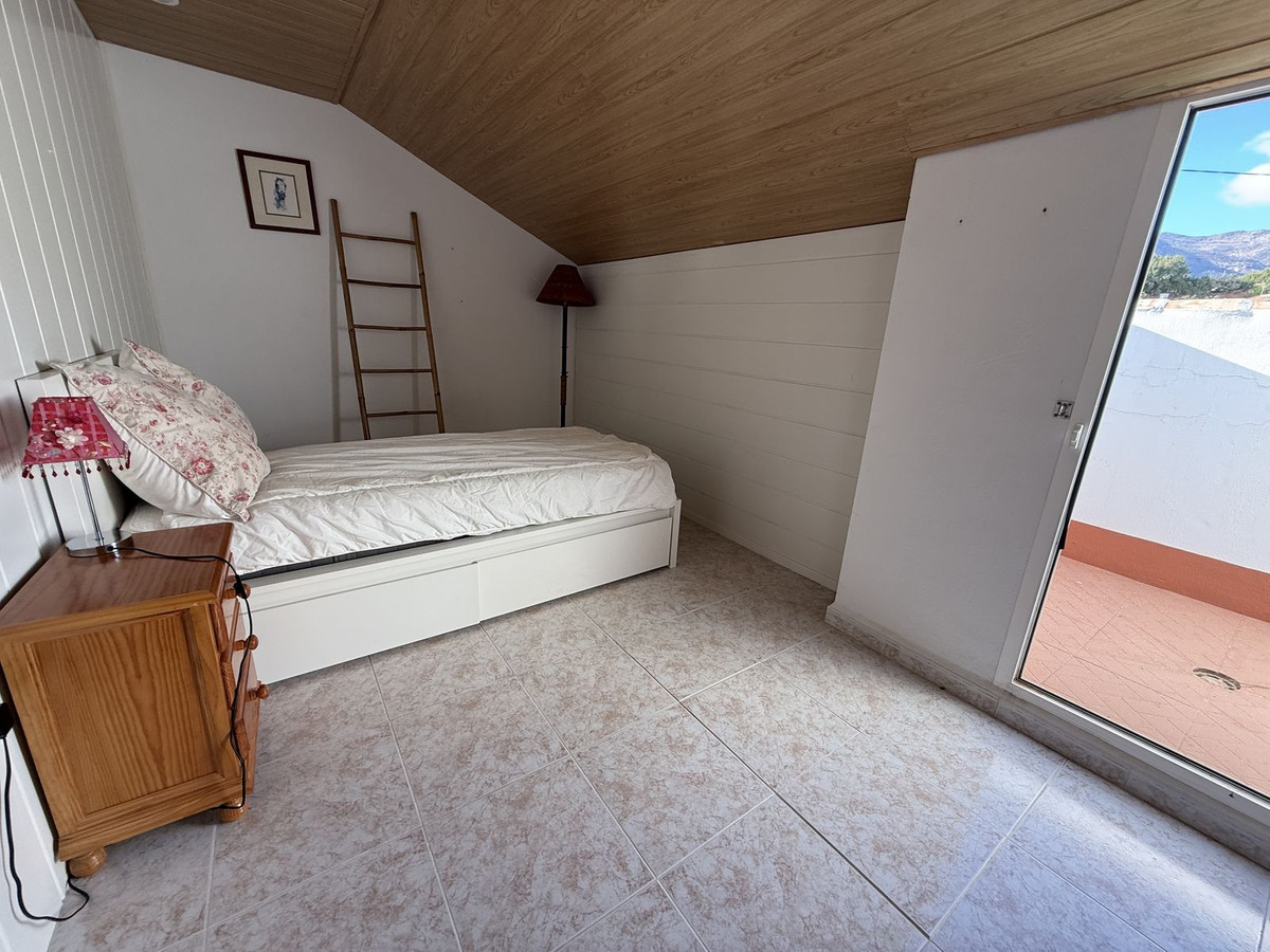 Te koop Finca - Cortijo Costa Del Sol Alhaurín De La Torre € 595.000,-