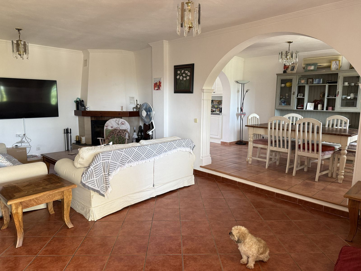 Te koop Finca - Cortijo Costa Del Sol Alhaurín De La Torre € 595.000,-