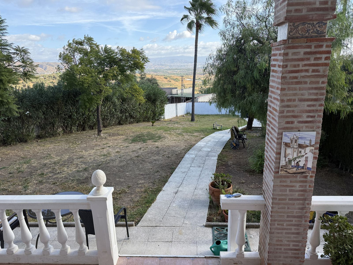 Te koop Finca - Cortijo Costa Del Sol Alhaurín De La Torre € 595.000,-
