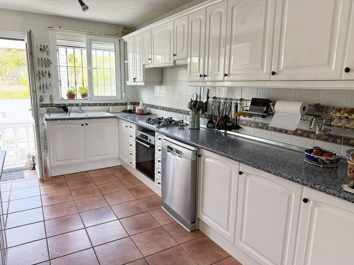 Te koop Finca - Cortijo Costa Del Sol Alhaurín De La Torre € 595.000,-