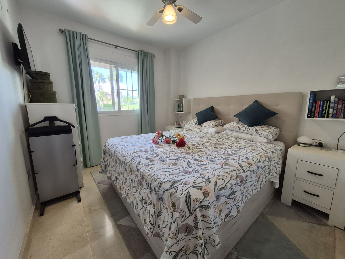 Te koop Middle Floor Apartment Costa Del Sol San Luis De Sabinillas € 299.000,-