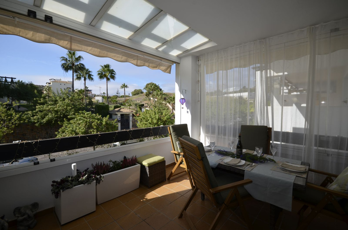 Te koop Middle Floor Apartment Costa Del Sol San Luis De Sabinillas € 299.000,-