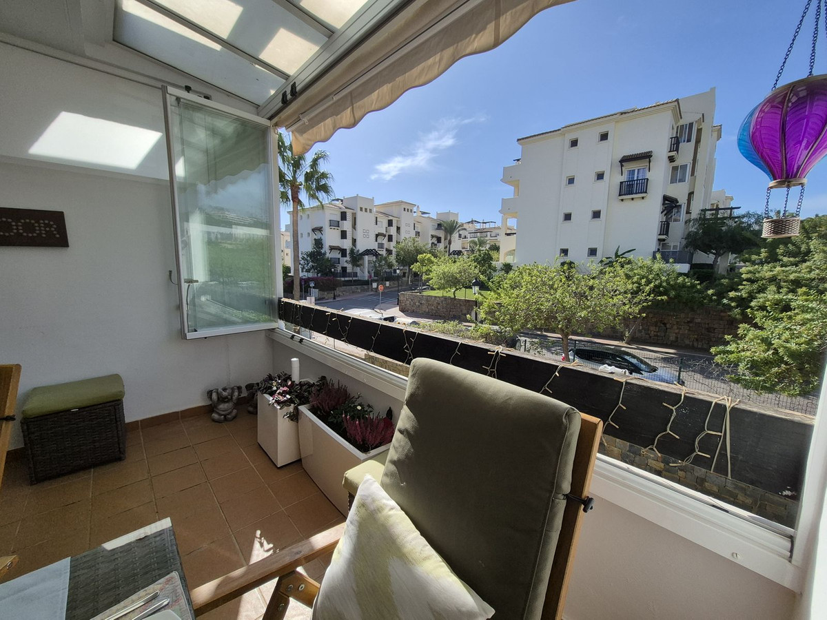 Te koop Middle Floor Apartment Costa Del Sol San Luis De Sabinillas € 299.000,-