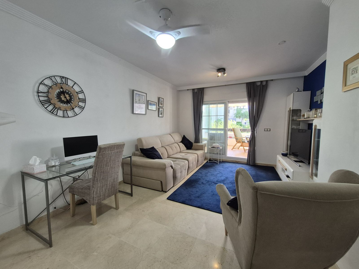 Te koop Middle Floor Apartment Costa Del Sol San Luis De Sabinillas € 299.000,-