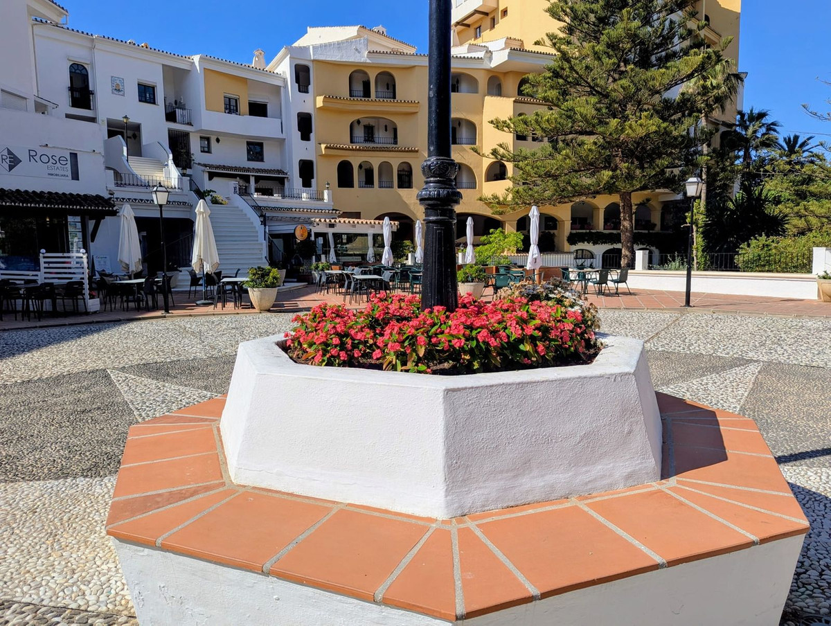 Te koop Middle Floor Apartment Costa Del Sol Puerto De Cabopino € 625.000,-