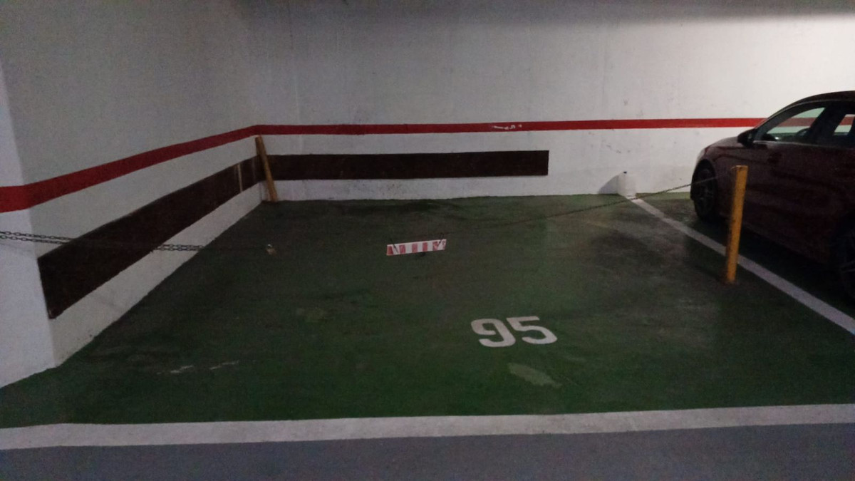 Te koop Middle Floor Apartment Costa Del Sol Puerto De Cabopino € 625.000,-