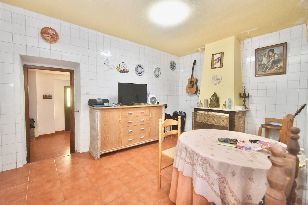 Te koop Half vrijstaand huis Costa Del Sol Mijas € 265.000,-