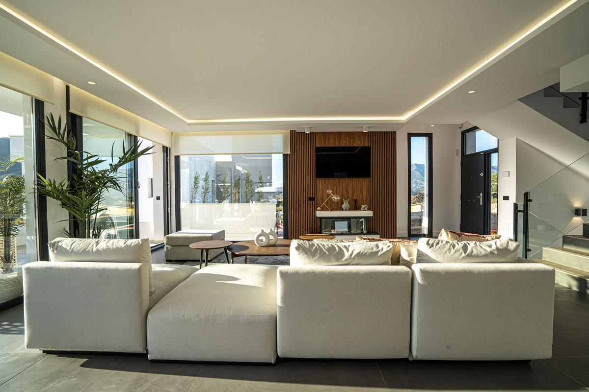 Te koop Vrijstaande Villa Costa Del Sol La Cala Golf € 1.150.000,-