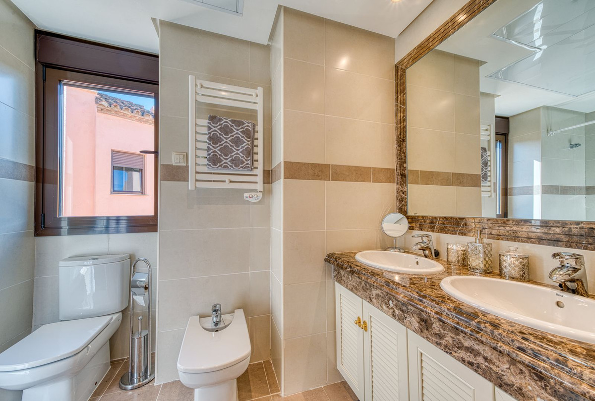 Te koop Herenhuis Costa Del Sol Estepona € 479.000,-