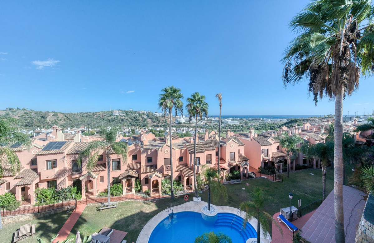 Te koop Herenhuis Costa Del Sol Estepona € 479.000,-