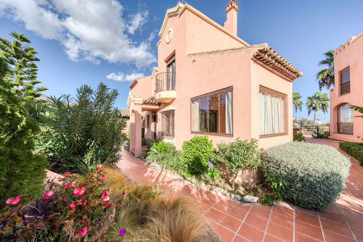 Te koop Herenhuis Costa Del Sol Estepona € 479.000,-