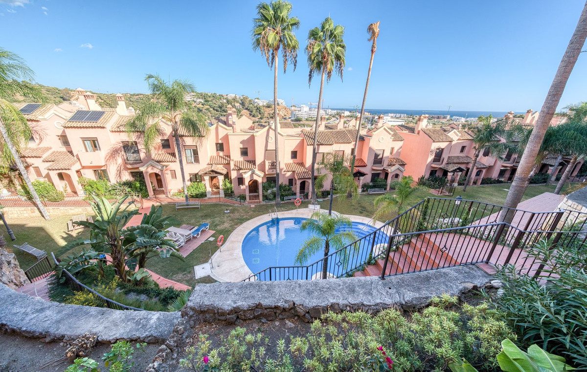 Te koop Herenhuis Costa Del Sol Estepona € 479.000,-