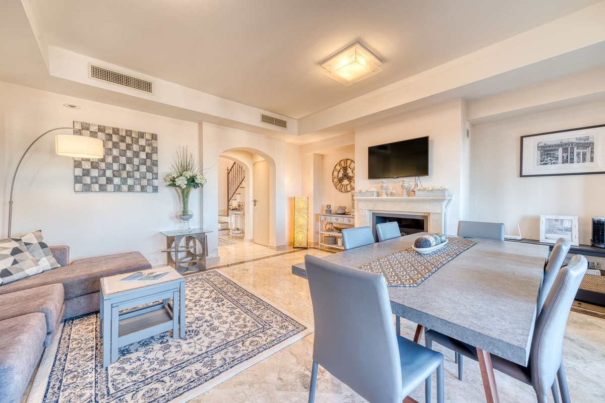 Te koop Herenhuis Costa Del Sol Estepona € 479.000,-