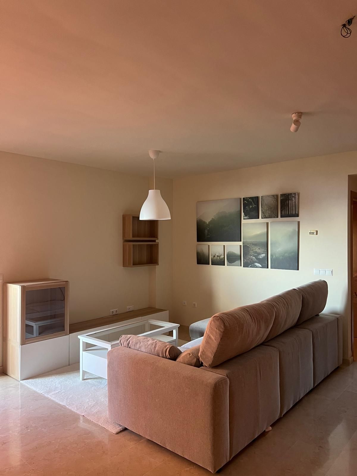 Te koop Middle Floor Apartment Costa Del Sol Estepona € 320.000,-