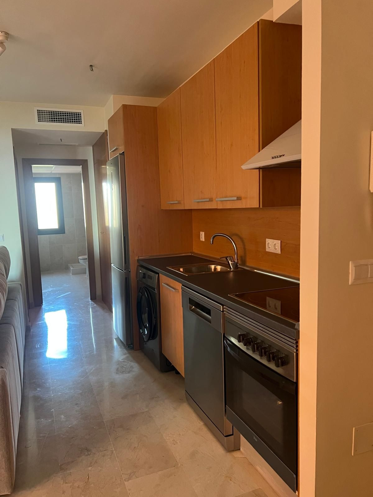 Te koop Middle Floor Apartment Costa Del Sol Estepona € 320.000,-
