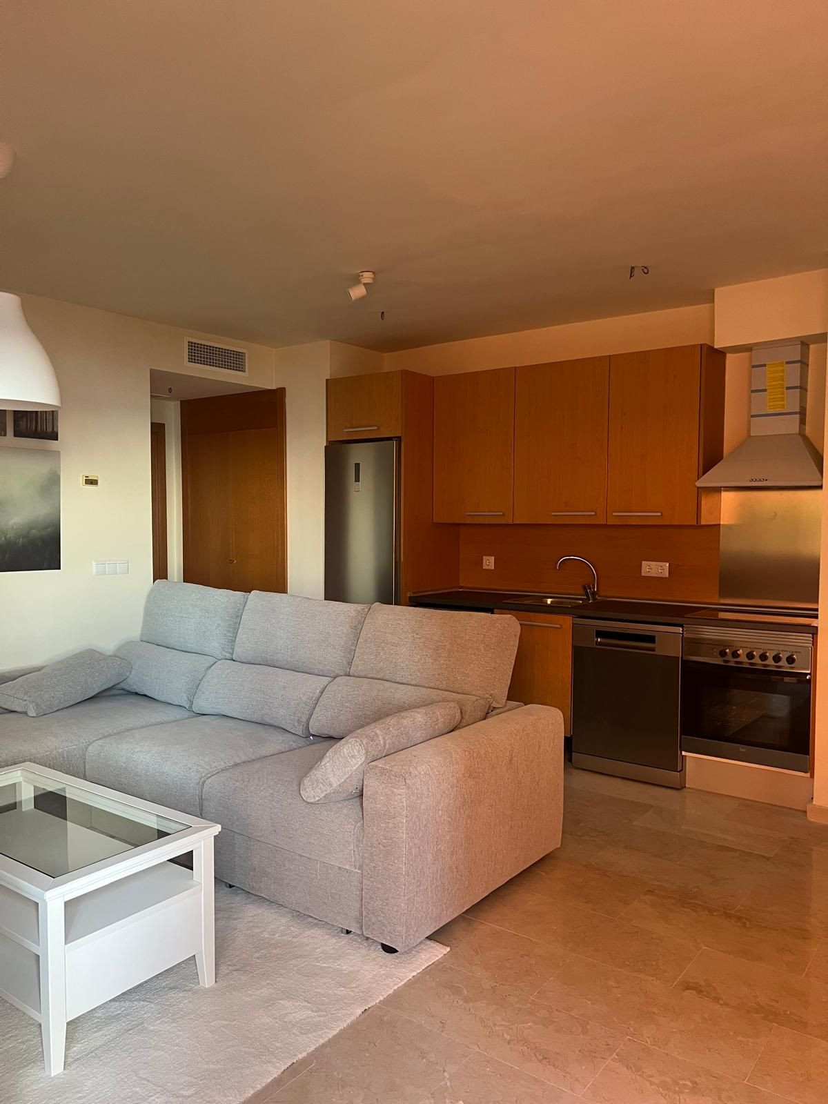 Te koop Middle Floor Apartment Costa Del Sol Estepona € 320.000,-