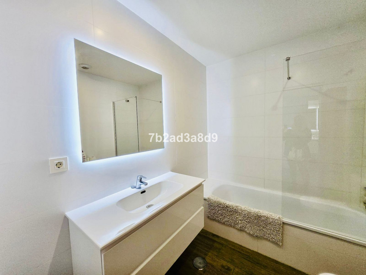 Te koop Middle Floor Apartment Costa Del Sol Nueva Andalucía € 485.000,-