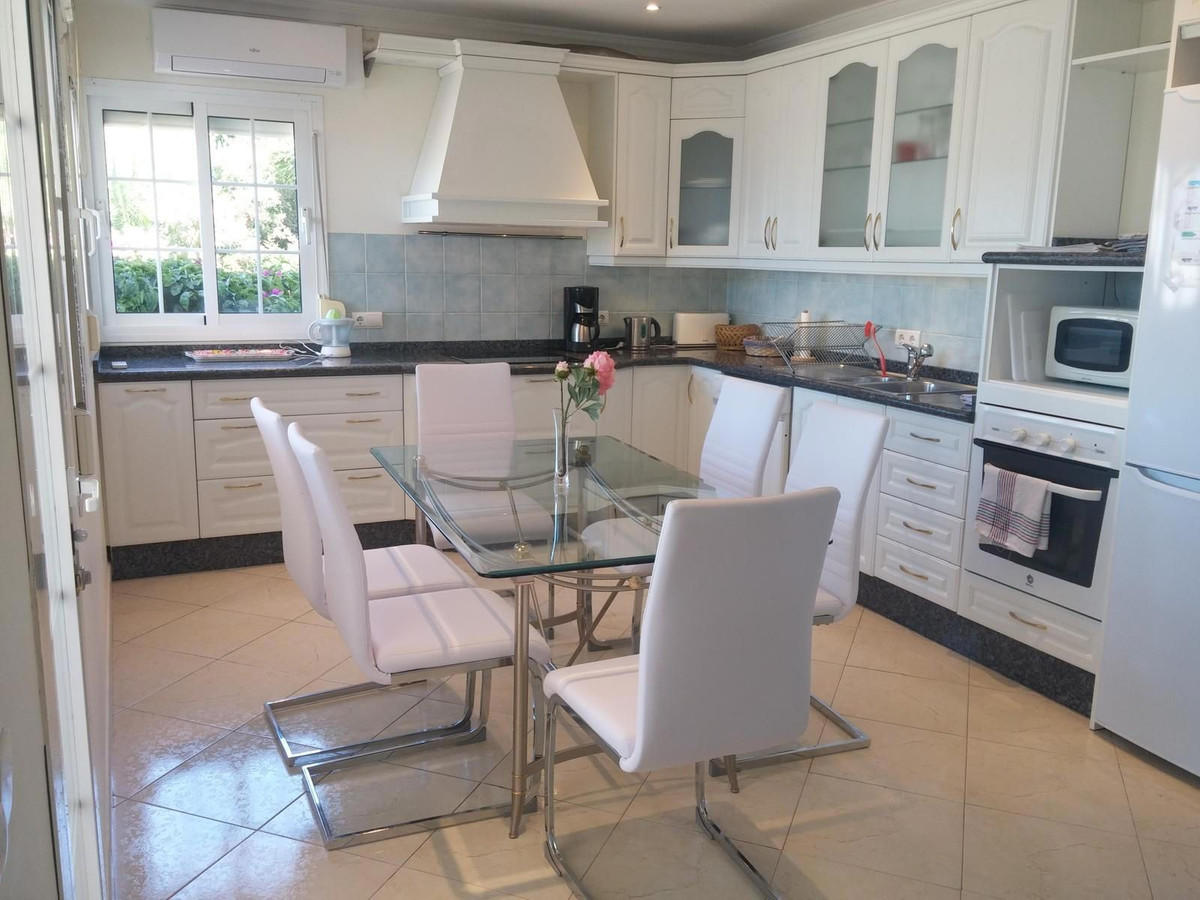Te koop Vrijstaande Villa Costa Del Sol Mijas € 1.400.000,-