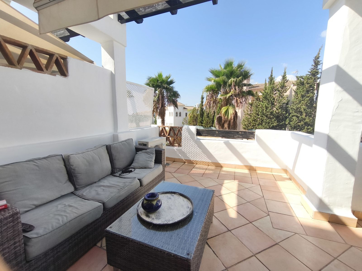Te koop Middle Floor Apartment Costa Del Sol Estepona € 360.000,-