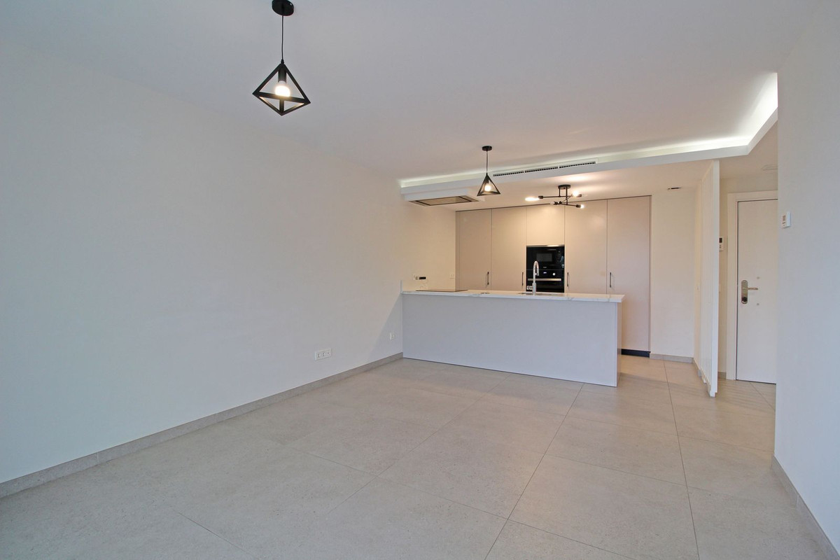 Te koop Middle Floor Apartment Costa Del Sol San Pedro De Alcántara € 400.000,-