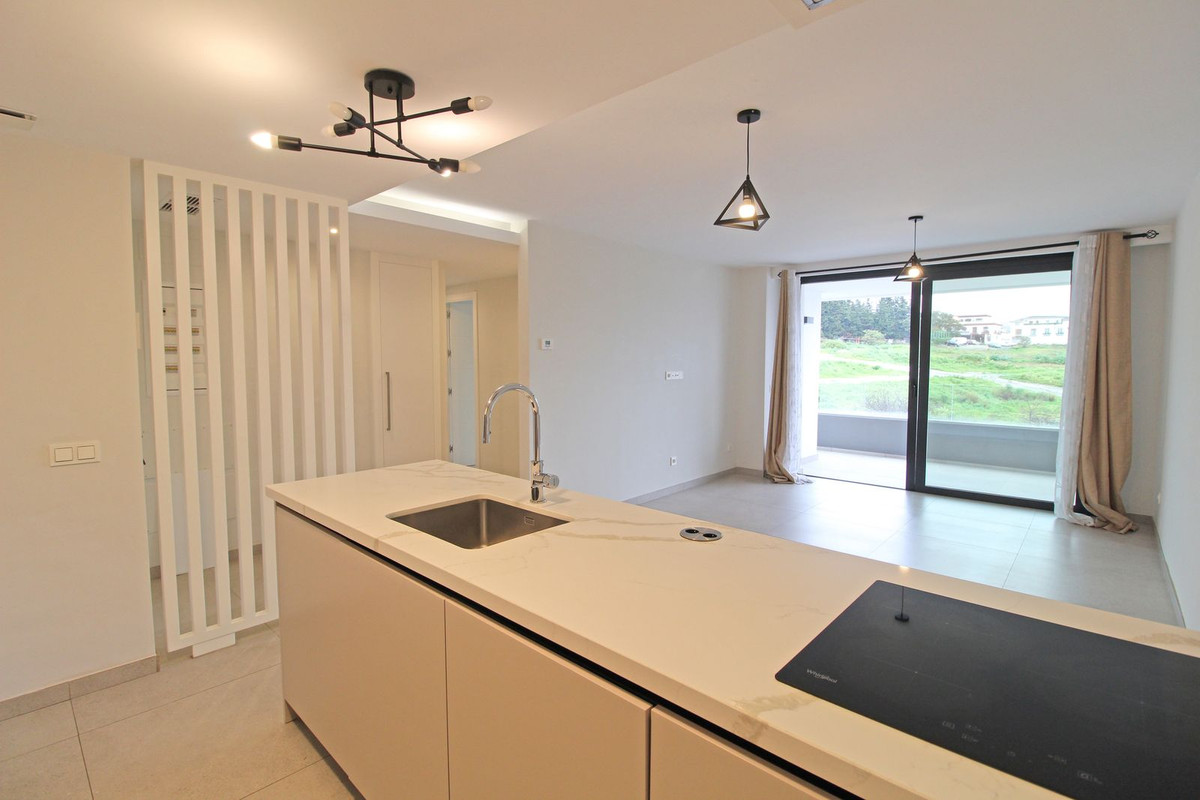 Te koop Middle Floor Apartment Costa Del Sol San Pedro De Alcántara € 400.000,-