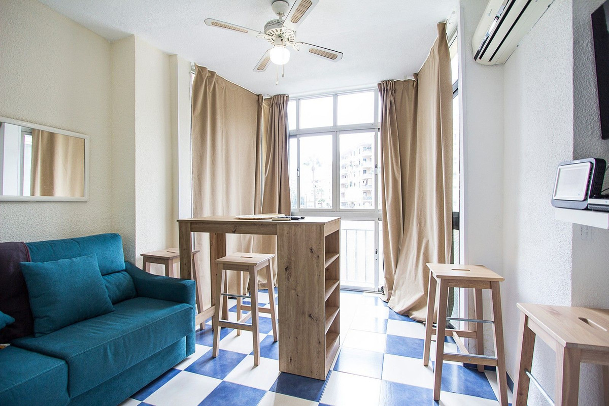 Te koop Middle Floor Studio Costa Del Sol Torremolinos € 139.000,-