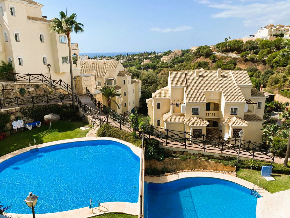 Te koop Penthouse Duplex Costa Del Sol Elviria € 595.000,-