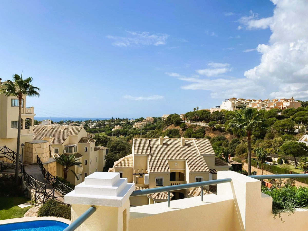 Te koop Penthouse Duplex Costa Del Sol Elviria € 595.000,-