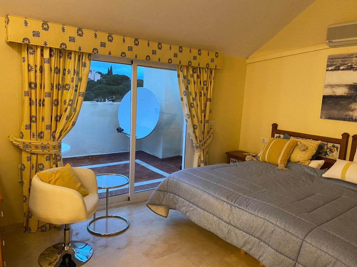 Te koop Penthouse Duplex Costa Del Sol Elviria € 595.000,-