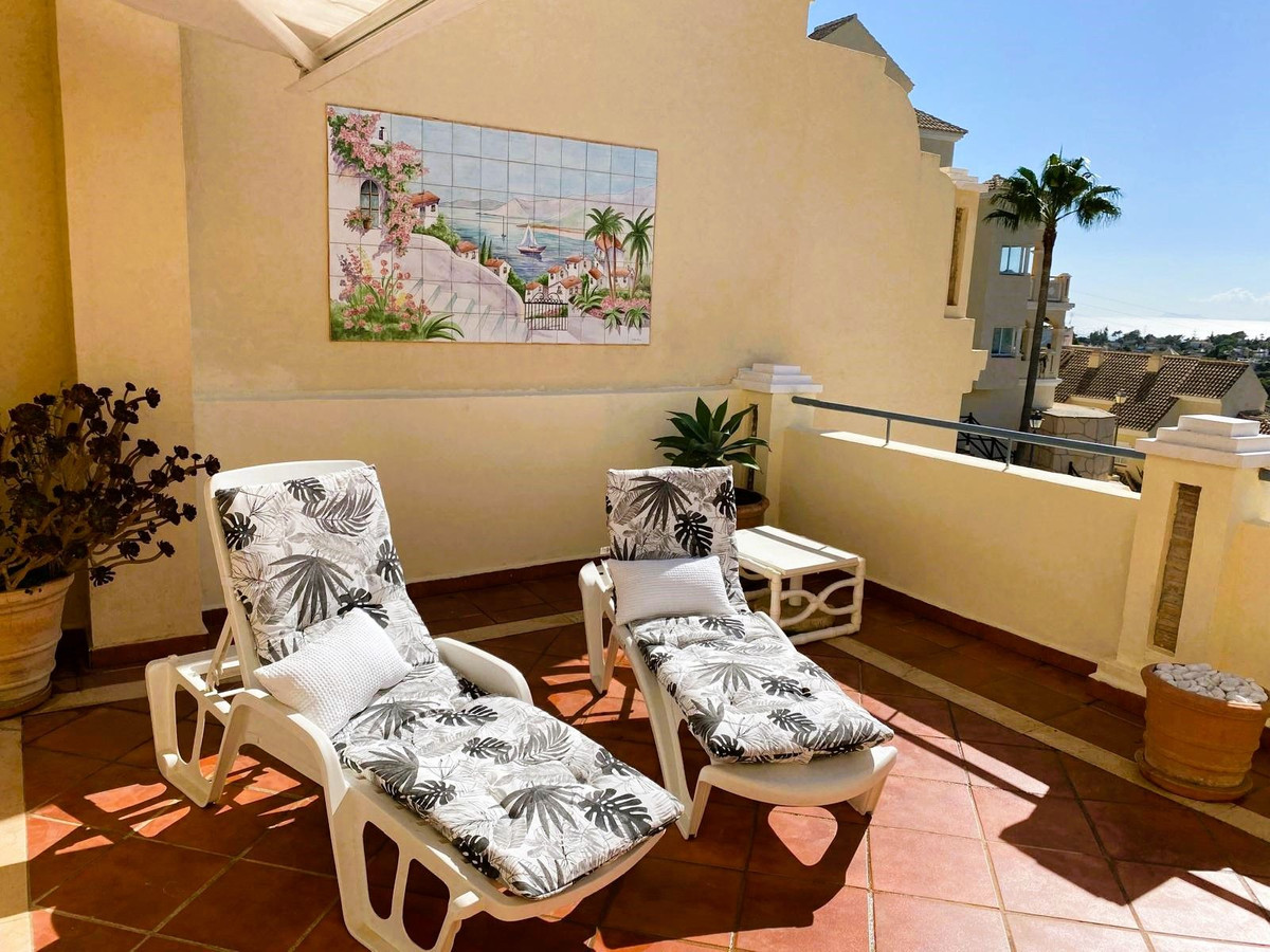 Te koop Penthouse Duplex Costa Del Sol Elviria € 595.000,-