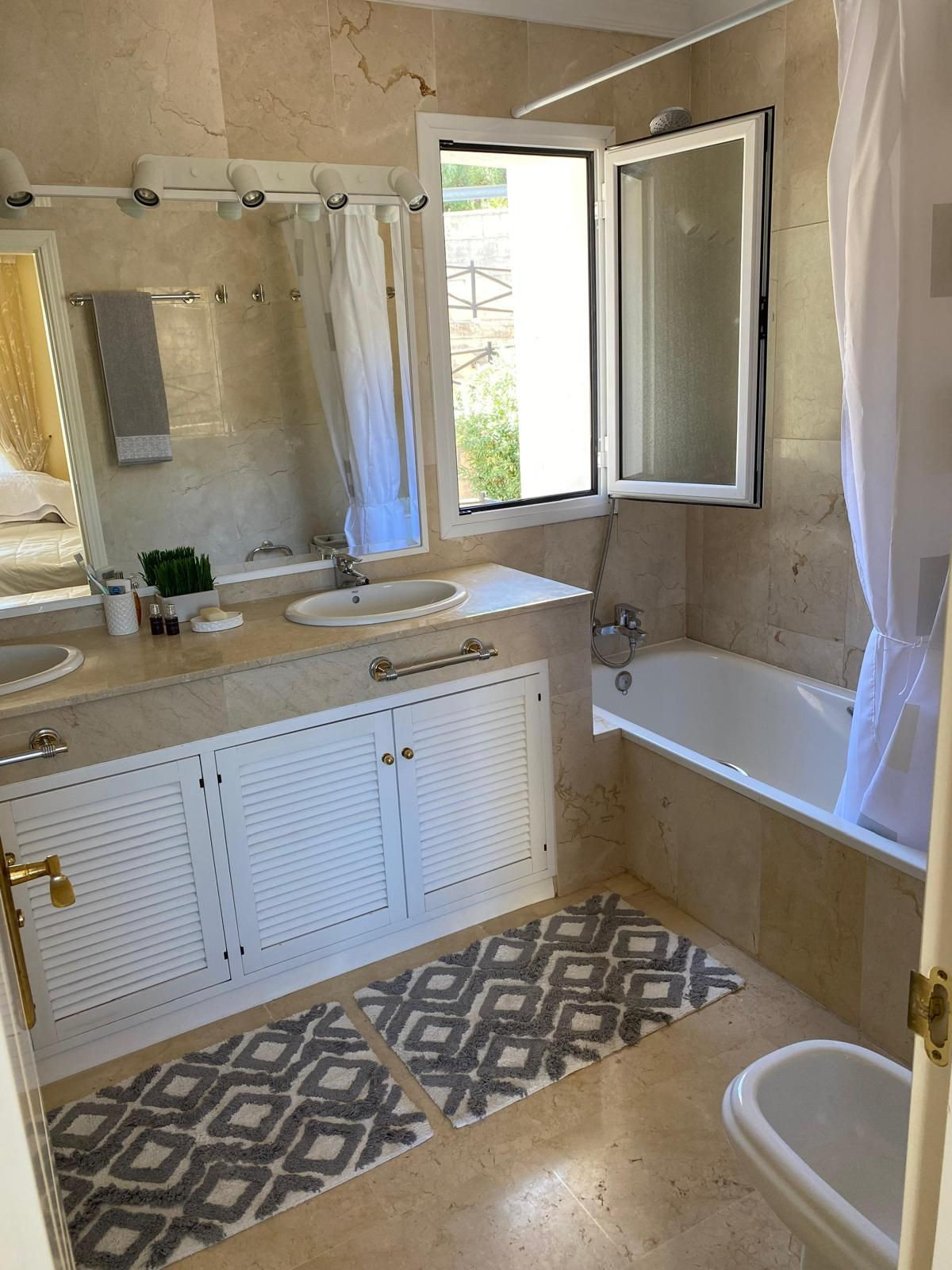 Te koop Penthouse Duplex Costa Del Sol Elviria € 595.000,-