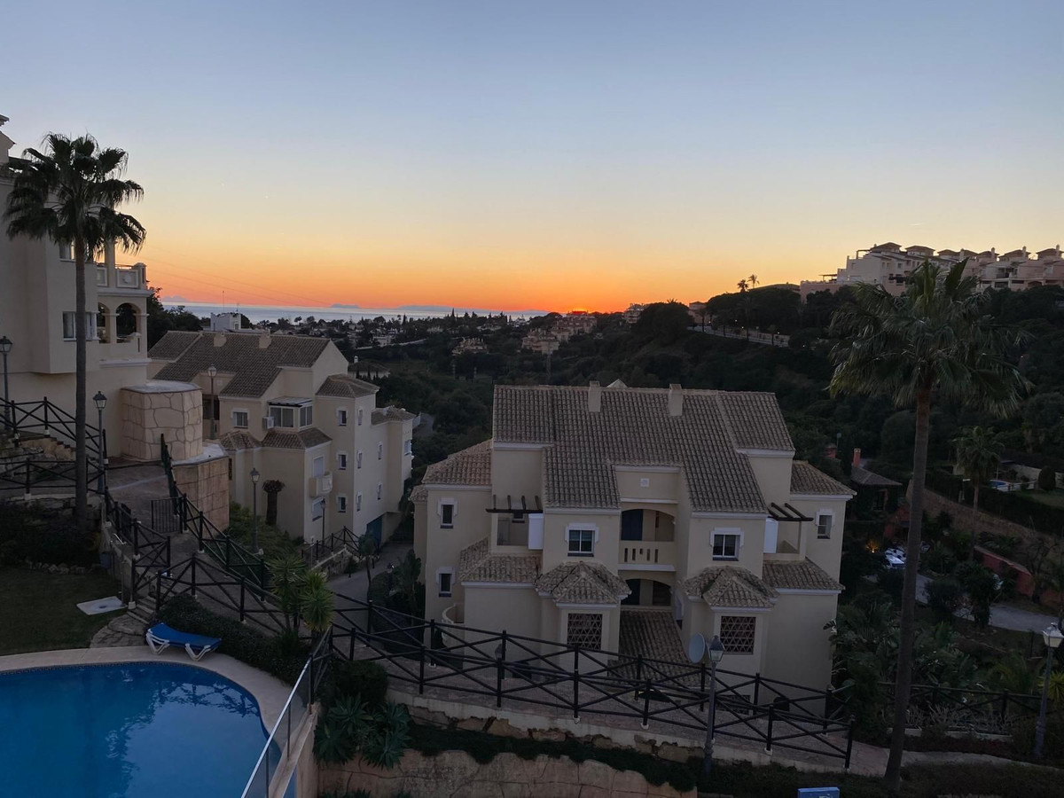 Te koop Penthouse Duplex Costa Del Sol Elviria € 595.000,-