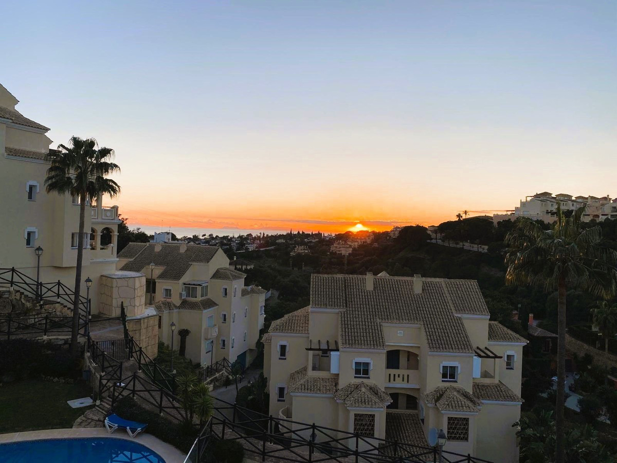 Te koop Penthouse Duplex Costa Del Sol Elviria € 595.000,-