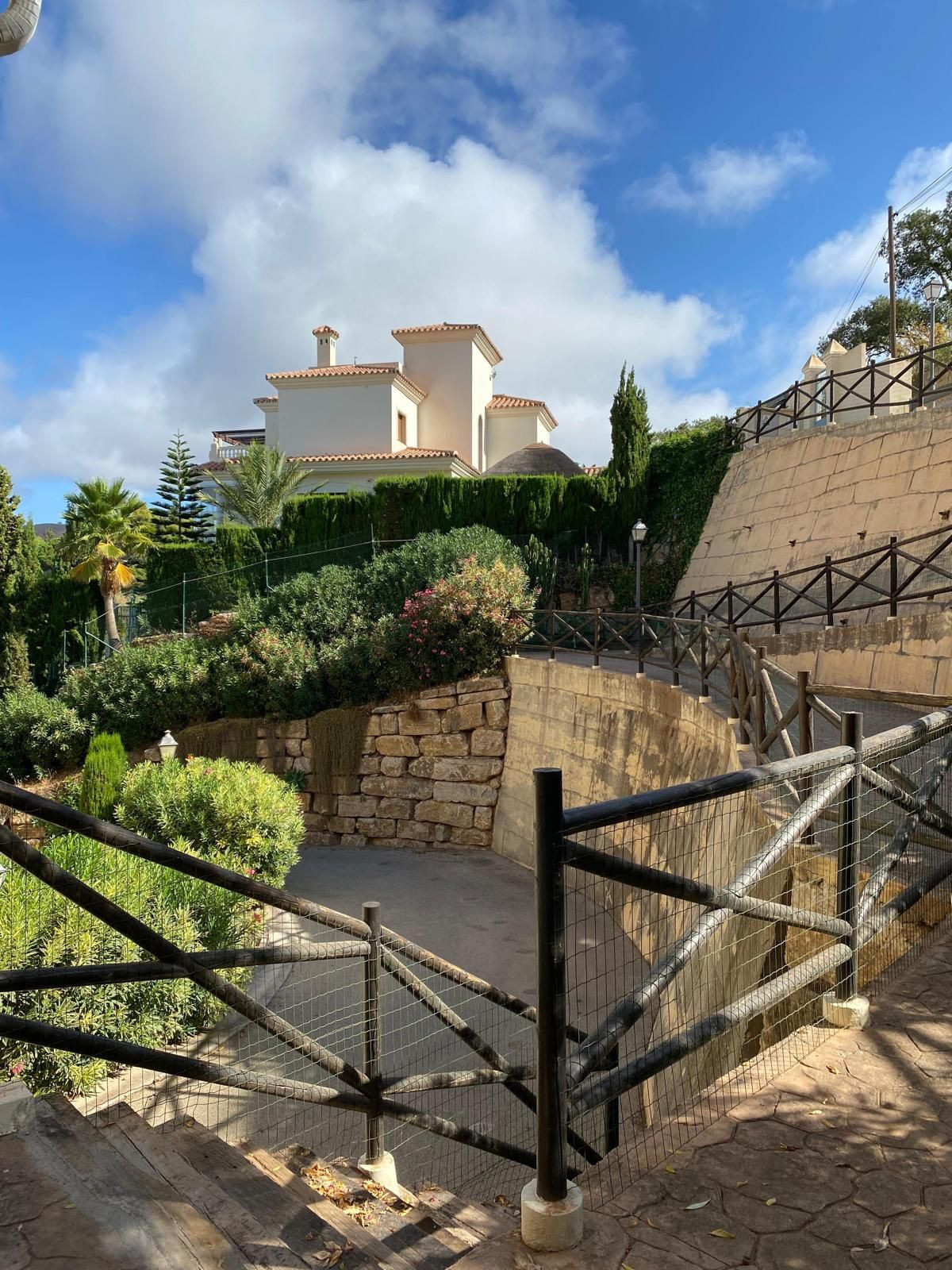 Te koop Penthouse Duplex Costa Del Sol Elviria € 595.000,-