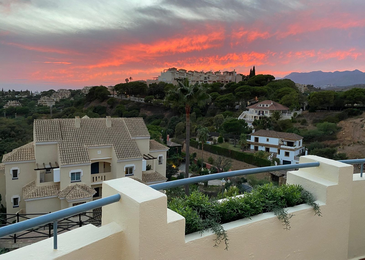 Te koop Penthouse Duplex Costa Del Sol Elviria € 595.000,-