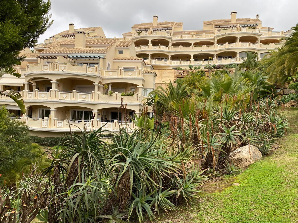 Te koop Penthouse Duplex Costa Del Sol Elviria € 595.000,-